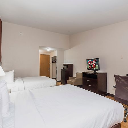 Red Roof Inn & Suites Mt Holly - Mcguire Afb Westampton Bagian luar foto