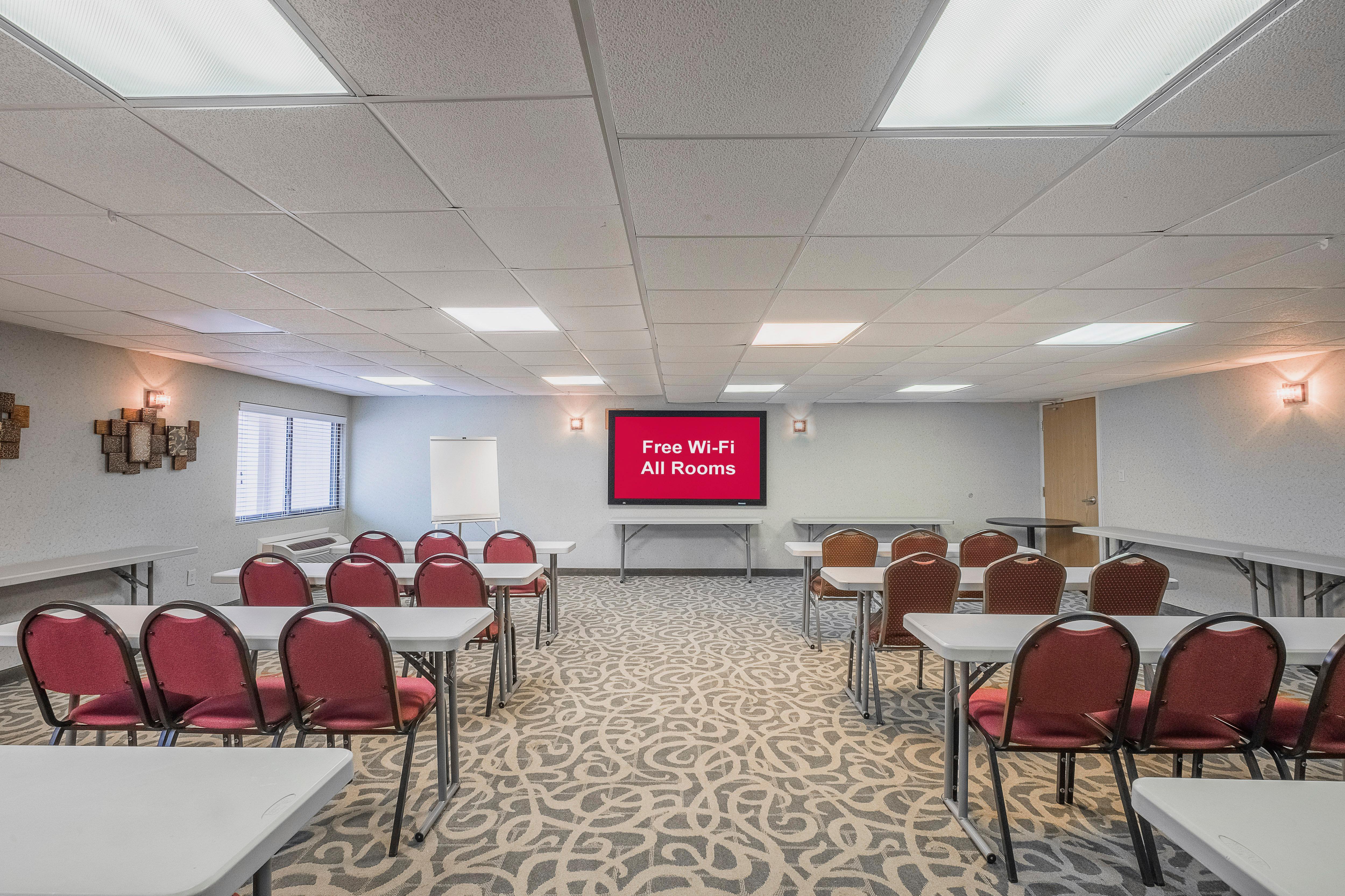 Red Roof Inn & Suites Mt Holly - Mcguire Afb Westampton Bagian luar foto